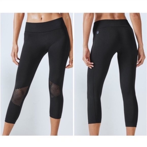 Fabletics Julie Seamless Mesh Panel Crop Leggings - Picture 6 of 6